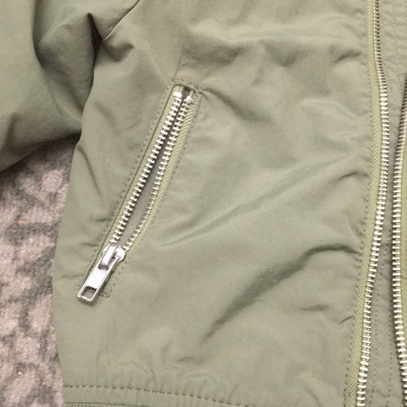 Never worn - Picture 2 of 6